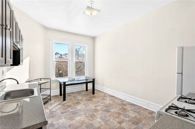 145 Plymouth Street 1, Mt Washington, PA 15211