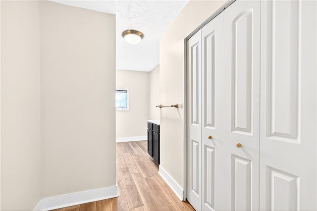 145 Plymouth Street 1, Mt Washington, PA 15211