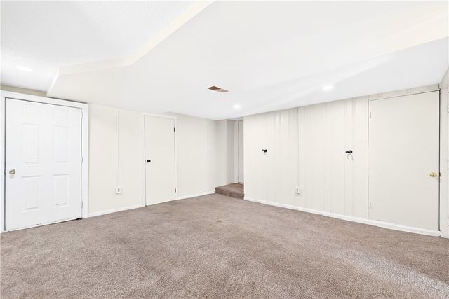 145 Plymouth Street 1, Mt Washington, PA 15211