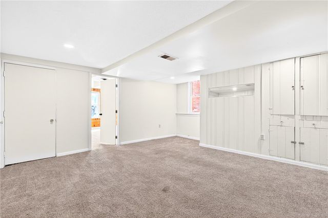 145 Plymouth Street 1, Mt Washington, PA 15211