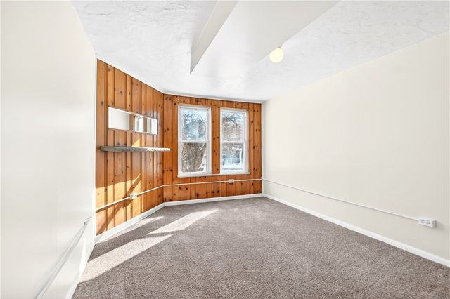 145 Plymouth Street 1, Mt Washington, PA 15211