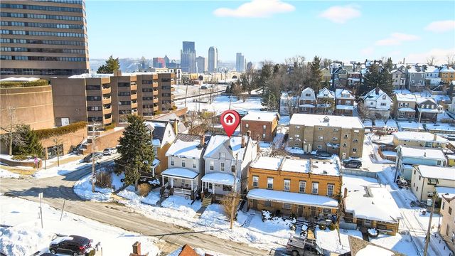 145 Plymouth Street 1, Mt Washington, PA 15211