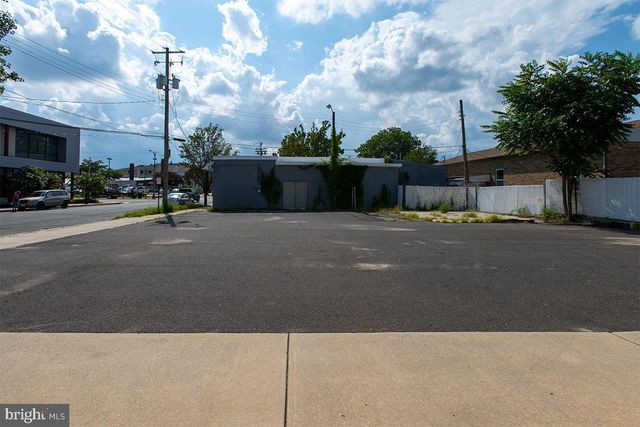 401 N HIGH ST N, Millville, NJ 08332