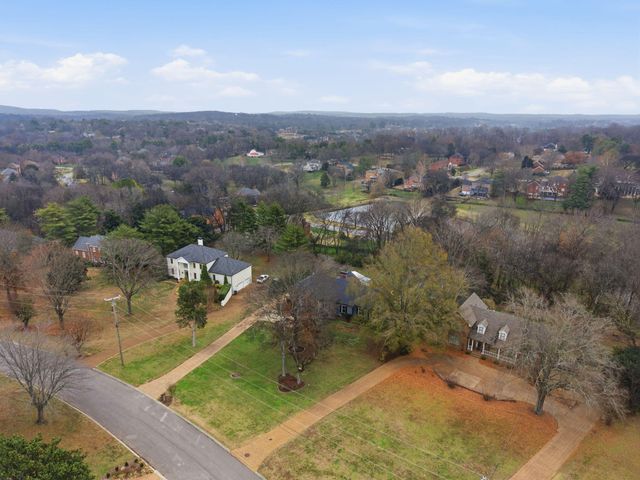 1210 Choctaw TRL, Brentwood, TN 37027