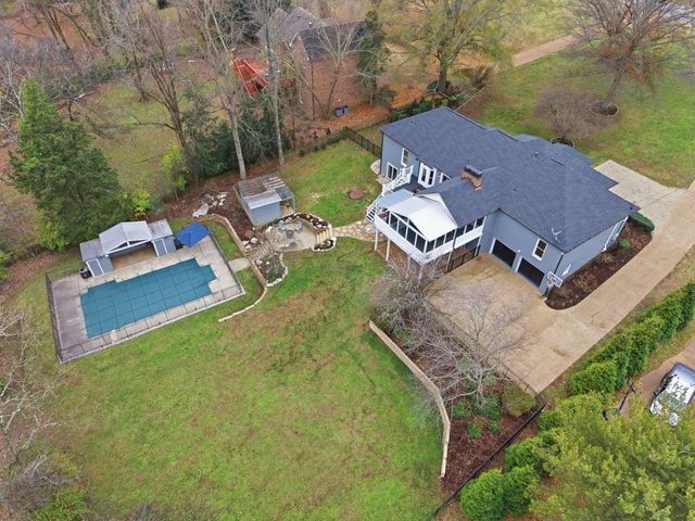 1210 Choctaw TRL, Brentwood, TN 37027