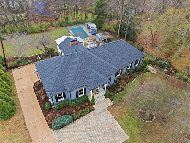 1210 Choctaw TRL, Brentwood, TN 37027