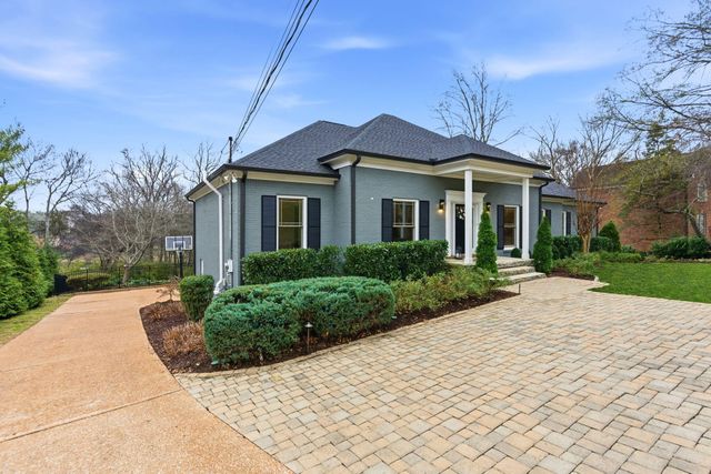 1210 Choctaw TRL, Brentwood, TN 37027