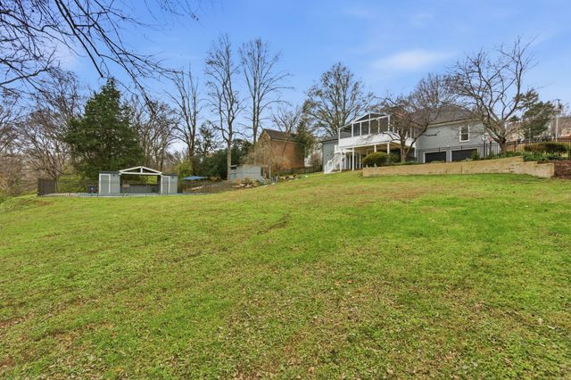 1210 Choctaw TRL, Brentwood, TN 37027