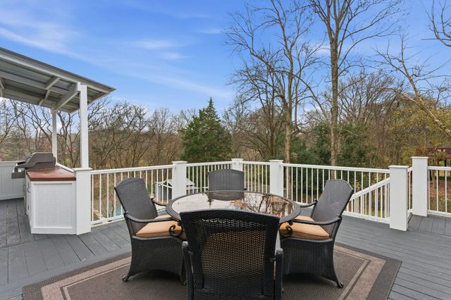 1210 Choctaw TRL, Brentwood, TN 37027