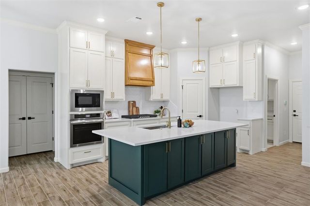 3024 Deer Run Trail, Guthrie, OK 73044