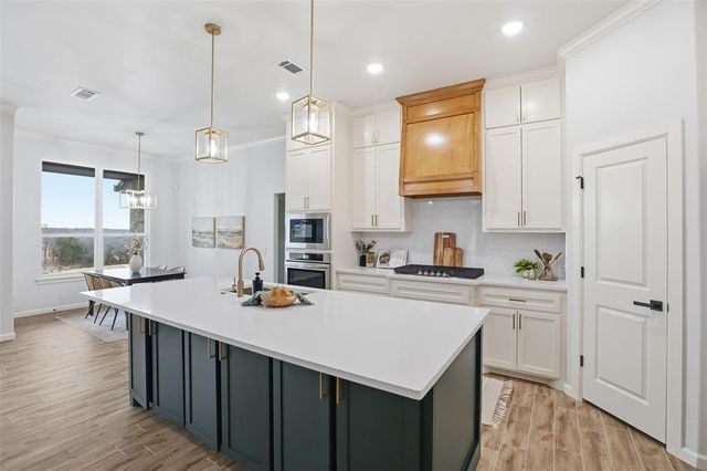 3024 Deer Run Trail, Guthrie, OK 73044