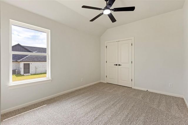 3024 Deer Run Trail, Guthrie, OK 73044