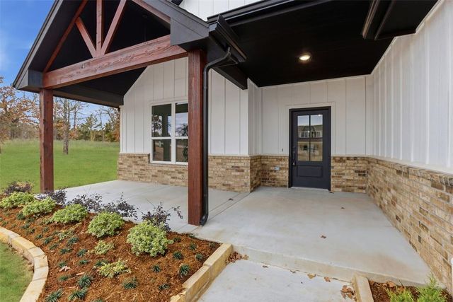 3024 Deer Run Trail, Guthrie, OK 73044