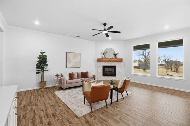 3024 Deer Run Trail, Guthrie, OK 73044