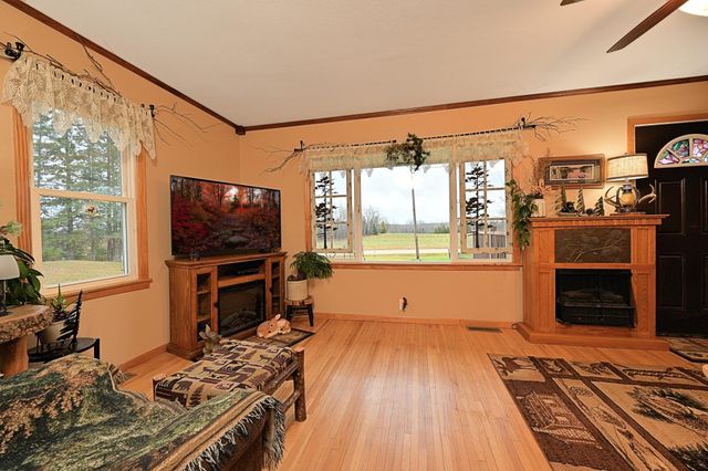 41443 County Road 332, Bovey, MN 55709