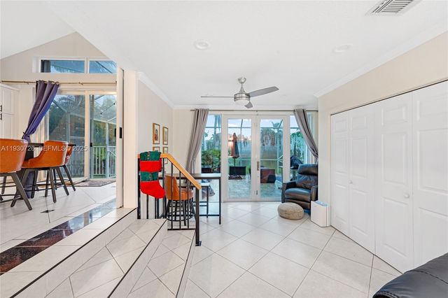 1491 NW 159th Ave, Pembroke Pines, FL 33028