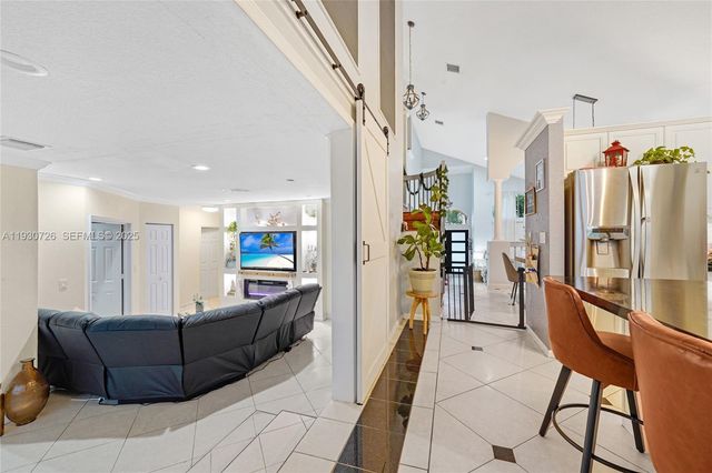 1491 NW 159th Ave, Pembroke Pines, FL 33028