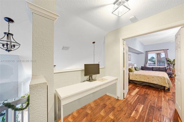 1491 NW 159th Ave, Pembroke Pines, FL 33028