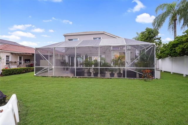 1491 NW 159th Ave, Pembroke Pines, FL 33028