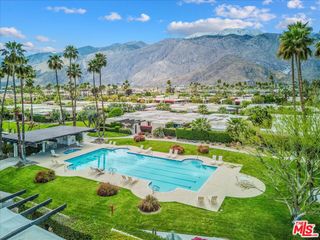 426 N Hermosa Drive, Palm Springs, CA 92262