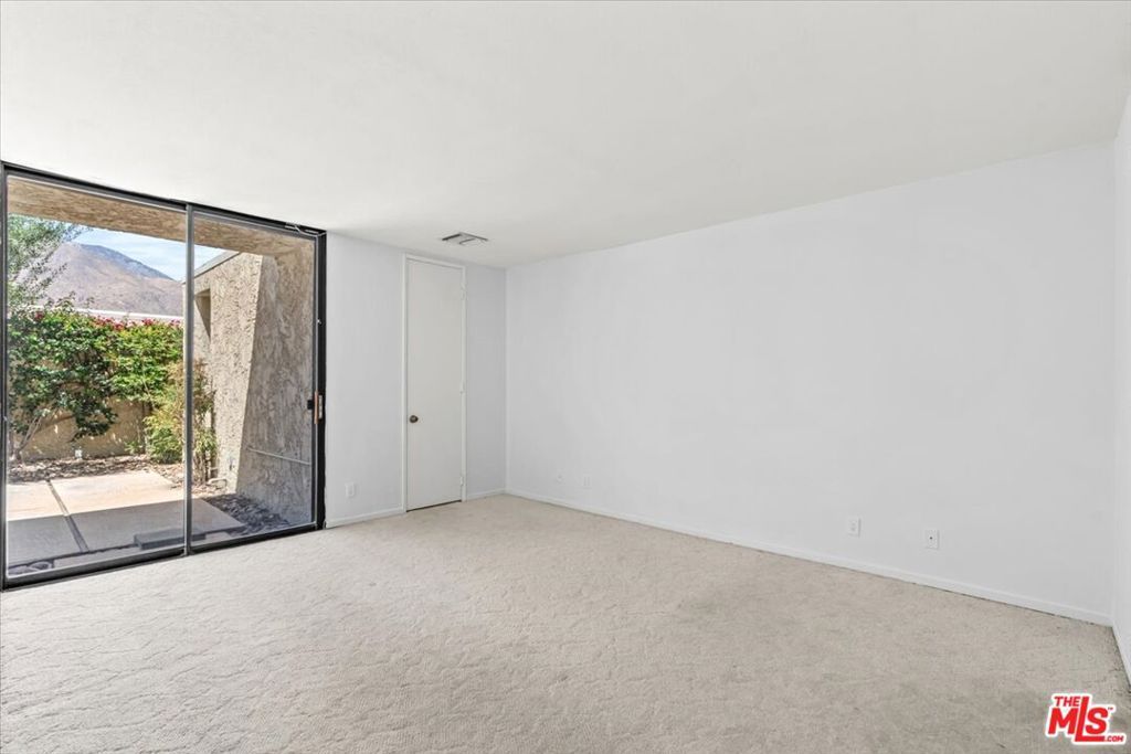 Image 18 of property listing at 426 N Hermosa Drive, Palm Springs, CA 92262