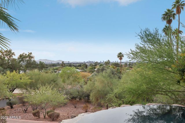 4836 E White Gates Drive, Phoenix, AZ 85018