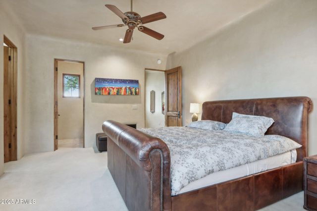 4836 E White Gates Drive, Phoenix, AZ 85018