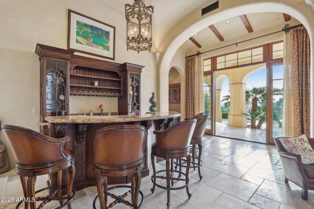 4836 E White Gates Drive, Phoenix, AZ 85018