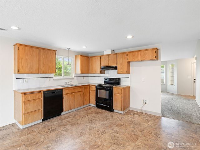 15420 NE 84th Street, Vancouver, WA 98682