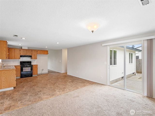 15420 NE 84th Street, Vancouver, WA 98682