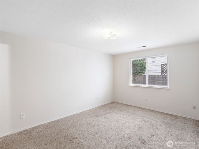 15420 NE 84th Street, Vancouver, WA 98682