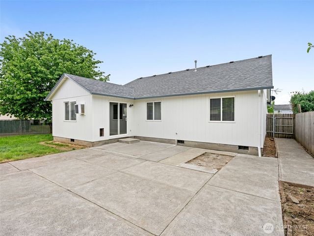 15420 NE 84th Street, Vancouver, WA 98682