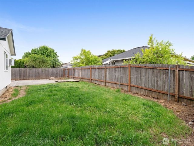 15420 NE 84th Street, Vancouver, WA 98682