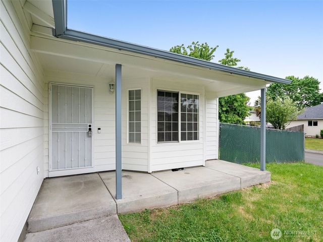 15420 NE 84th Street, Vancouver, WA 98682