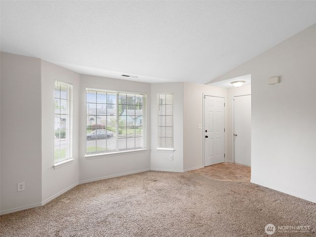 15420 NE 84th Street, Vancouver, WA 98682