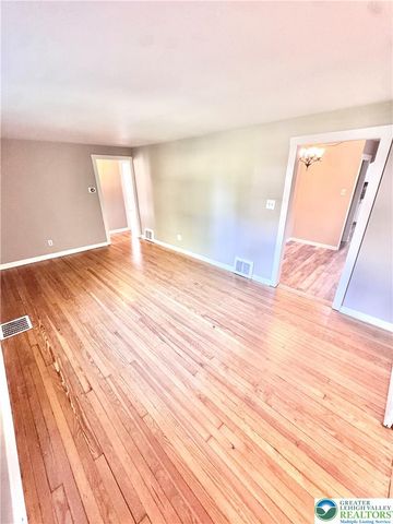 5454 Camp Meeting Road, Upper Saucon Twp, PA 18034