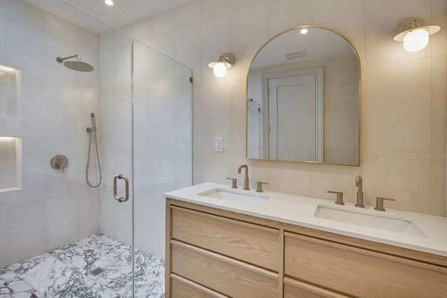 874 BUSHWICK Avenue, New York City, NY 11221