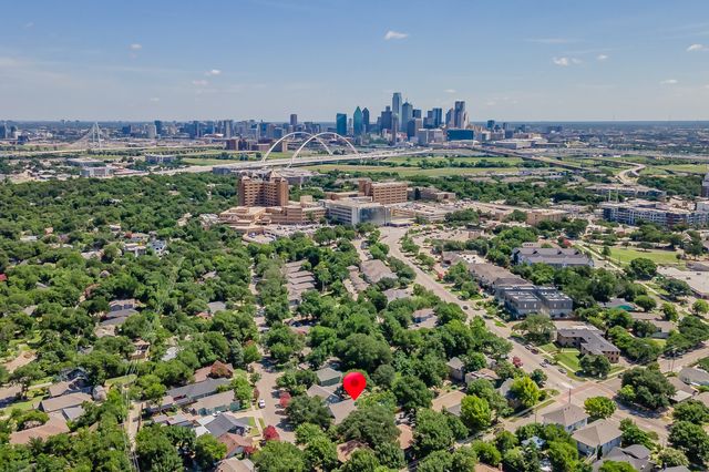 1110 Haines Avenue, Dallas, TX 75208