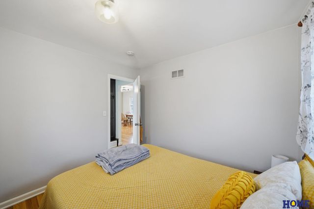 5701 Gladstone Street, Lincoln, NE 68507