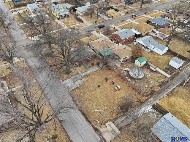 5701 Gladstone Street, Lincoln, NE 68507