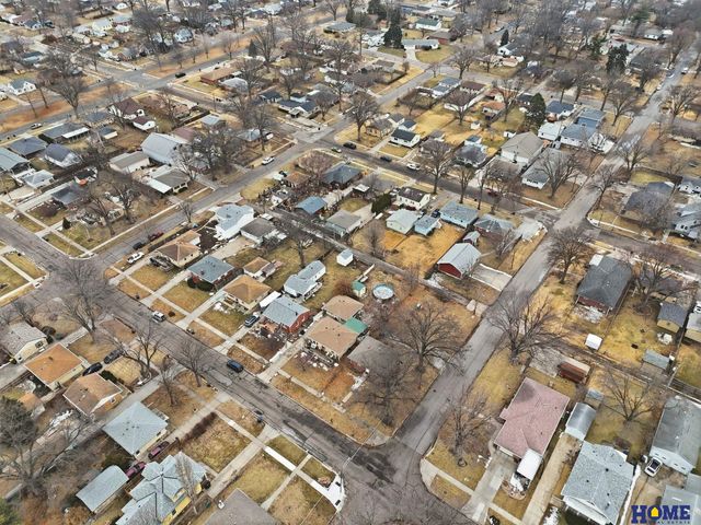 5701 Gladstone Street, Lincoln, NE 68507