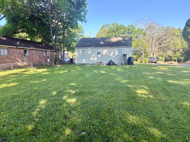 1304 Sewanee Drive, Chattanooga, TN 37412