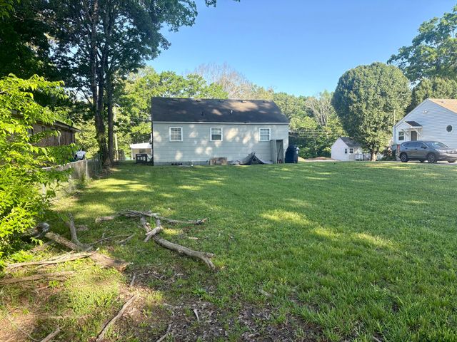 1304 Sewanee Drive, Chattanooga, TN 37412