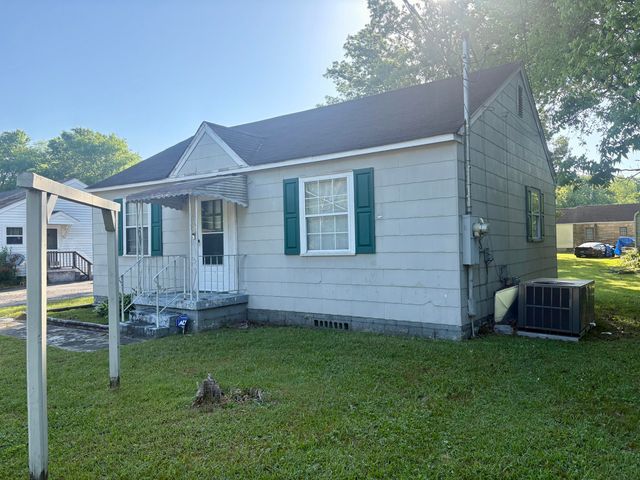 1304 Sewanee Drive, Chattanooga, TN 37412