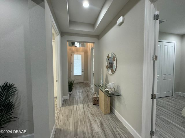 903 Coral Reef Way, Daytona Beach, FL 32124