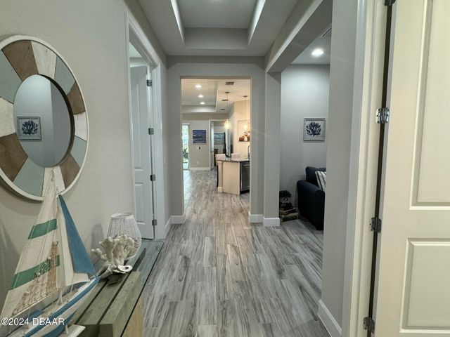 903 Coral Reef Way, Daytona Beach, FL 32124