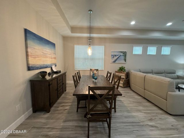 903 Coral Reef Way, Daytona Beach, FL 32124