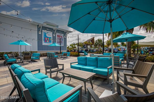 903 Coral Reef Way, Daytona Beach, FL 32124