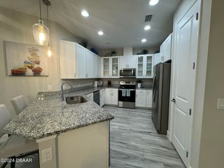 903 Coral Reef Way, Daytona Beach, FL 32124