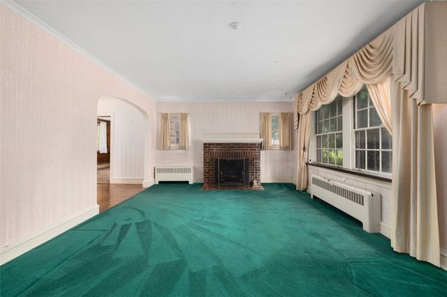 35 New Clark Road, Cumberland, RI 02864
